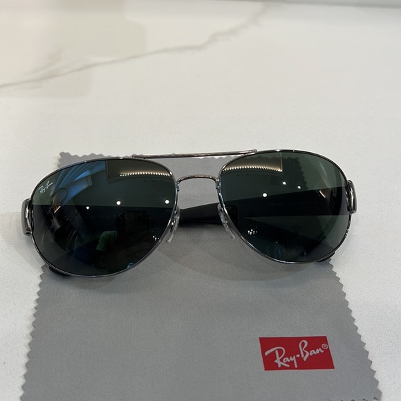 Ray Ban Sunglasses - Picture 6 of 8